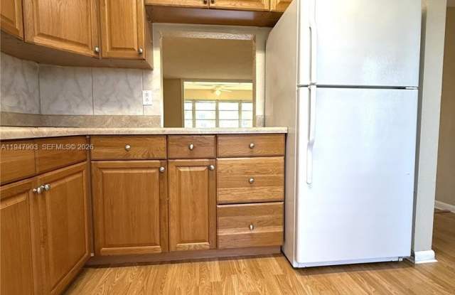 6001 NW 61st Ave photos photos