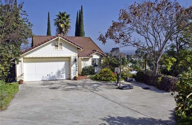 1426 Archwood Place - 1426 Archwood Place, Escondido, CA 92026