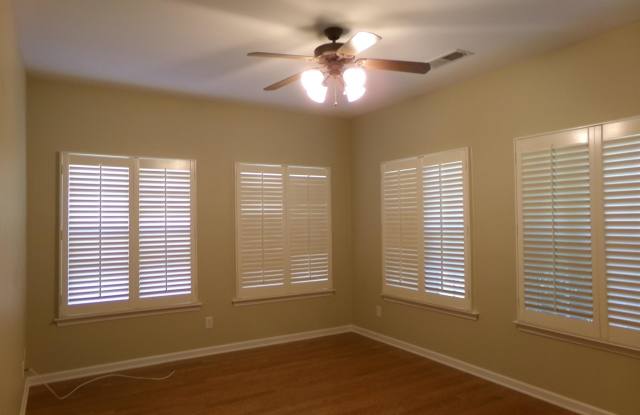 65 Valley Way Circle Gallery 3