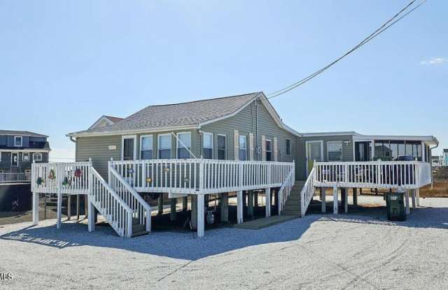 1022 S Green Street photos photos