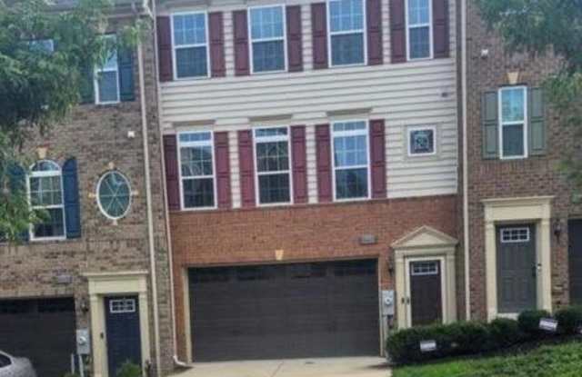 15613 SWANSCOMBE Loop Gallery 1