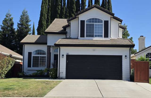 430 Guinevere Court photos photos