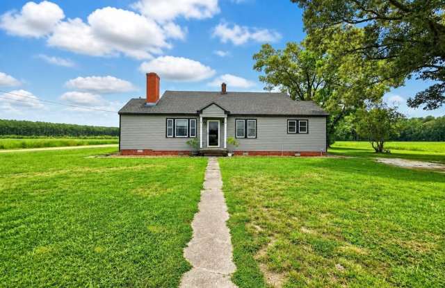 2 bedroom, 1 bath home South of Elizabeth City photos photos