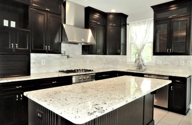 1242 HARBOR ISLAND WALK - 1242 Harbor Island Walk, Baltimore, MD 21230