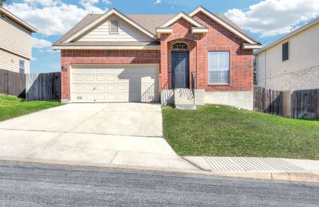 Elegant Two-Story Home in Prime Wolf Creek Location photos photos Elegant Two-Story Home in Prime Wolf Creek Location photos photos