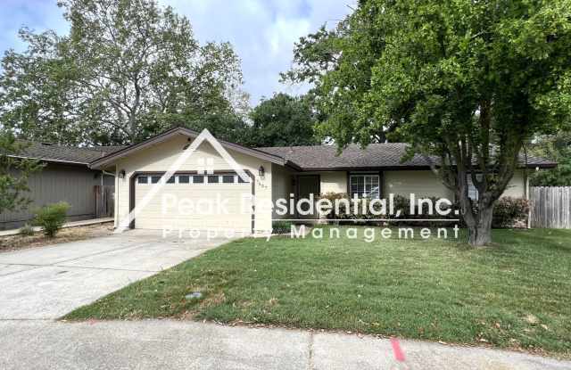 Very Nice 3bd/2ba Citrus Heights Home with 2 Car Garage - Must See! photos photos