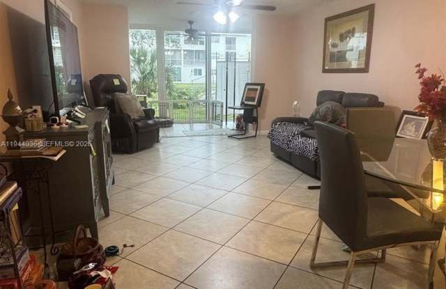 8590 Sunrise Lakes Blvd photos photos