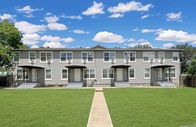 243 DEERWOOD DR photos photos