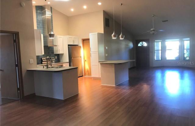 321 RIDGE ROAD Gallery 2