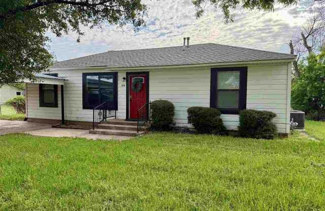 404 NORTHWEST AVENUE photos photos