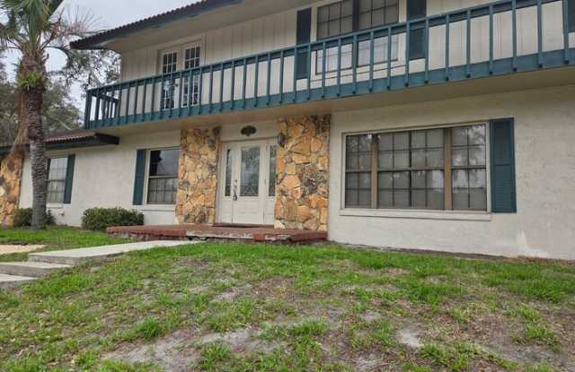 2900 North Mills Avenue photos photos