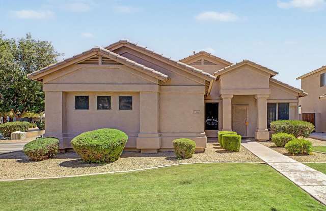 1331 W Blue Ridge Court photos photos