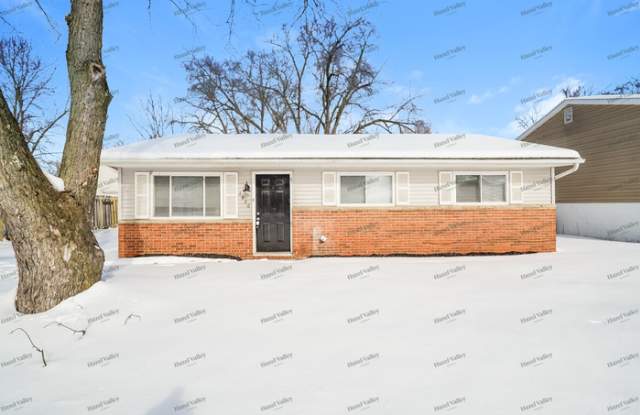 4906 Refugee Road photos photos