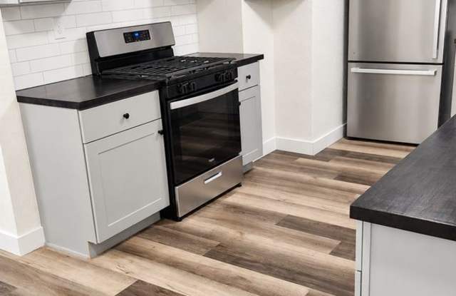 3 BED/ 1 BATH IN REDDING, CA Gallery 4