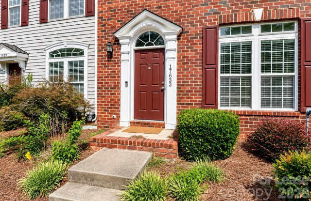 17633 Delmas Drive Gallery 2