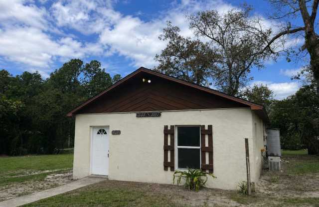 1BR/1BA Dade City Duplex Near the Withlacoochee River photos photos 1BR/1BA Dade City Duplex Near the Withlacoochee River photos photos