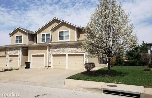 14916 W 64th St - 14916 W 64th St, Shawnee, KS 66216