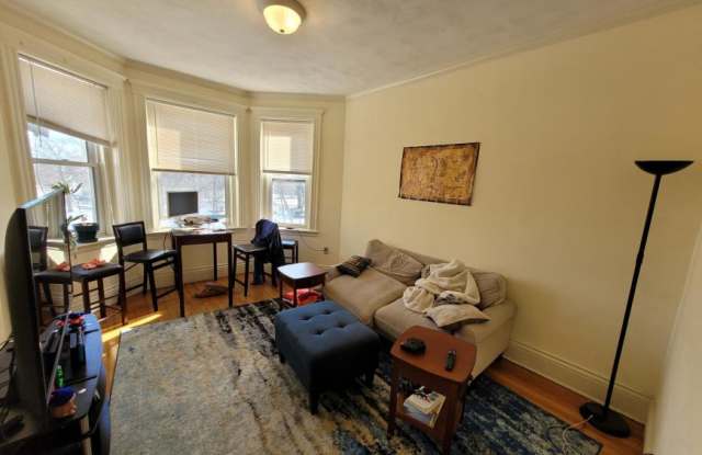 100 Queensberry St. photos photos