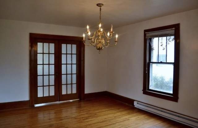 1100 College Avenue Gallery 3