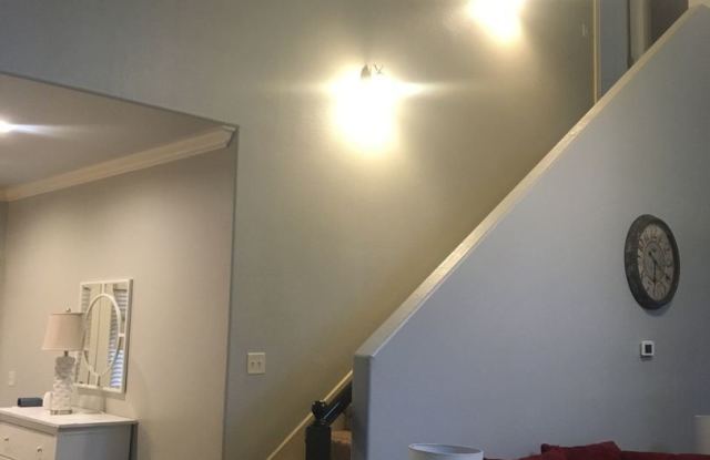 792 Foothills Drive Gallery 3