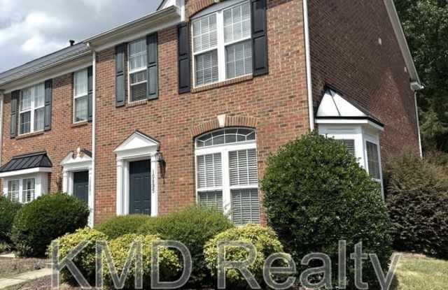 10895 Garden Oaks Lane - 10895 Garden Oaks Lane, Charlotte, NC 28273