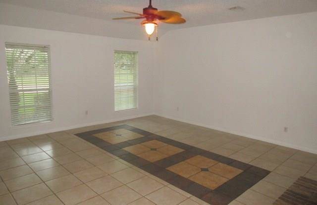 7815 Maple Brook Lane Gallery 4