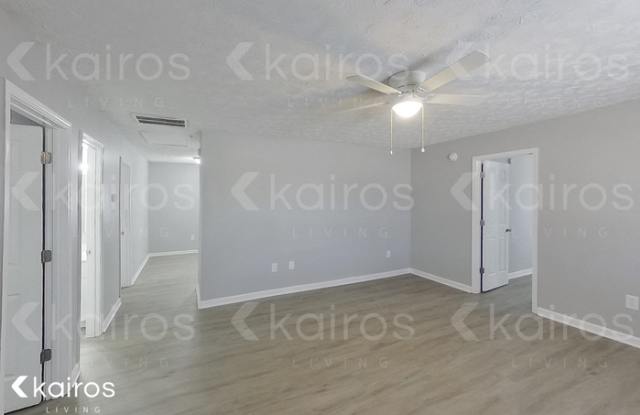 198 Deer Parkway Gallery 3