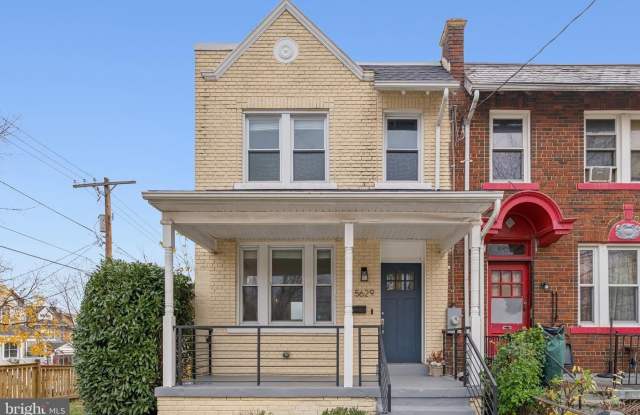 5629 8TH ST NW - 5629 8th Street Northwest, Washington, DC 20011