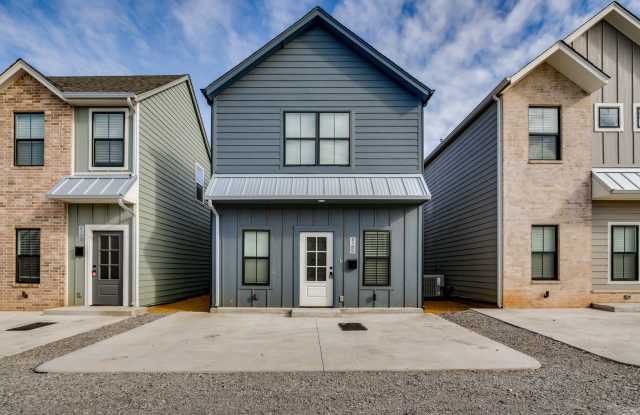 Brand New Duplexes Downtown Edmond photos photos