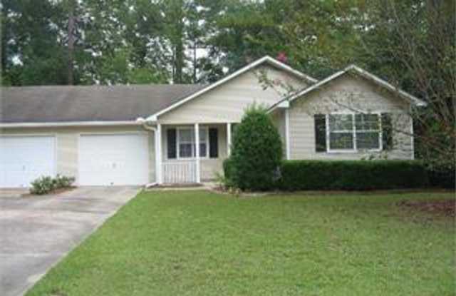 THREE-BEDROOM, TWO-BATH IN QUAIL RISE Gallery 3