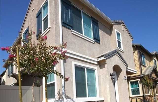 710 Banyan Way photos photos