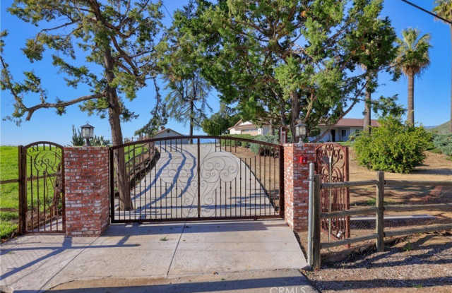 12646 10th Street photos photos