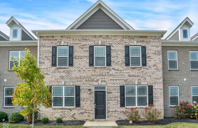 2792 Maricopa Boulevard - 2792 Maricopa Blvd, Whitestown, IN 46075