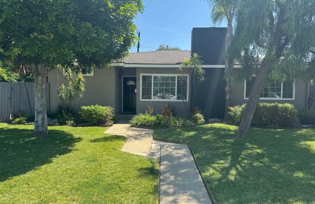5700 Lenore Ave photos photos