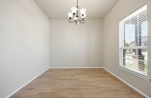 1445 Bateman Lane Gallery 4