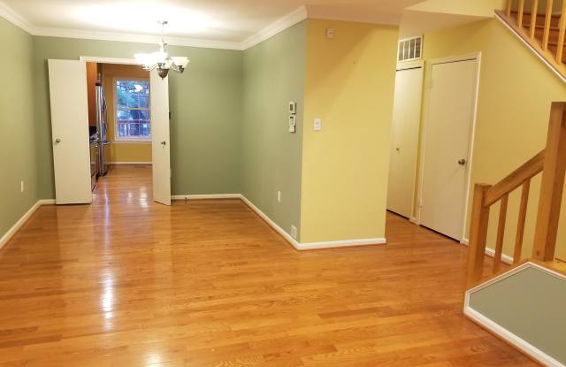 1625 INGRAM TERRACE Gallery 4