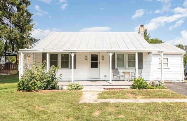 7 ORANGE STREET - 7 Orange Street, Mount Holly Springs, PA 17065