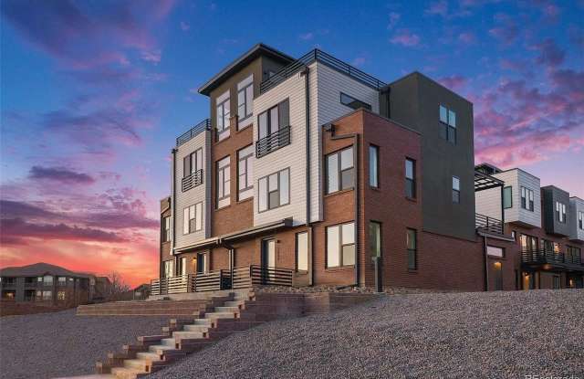 2670 Westview Way Gallery 1