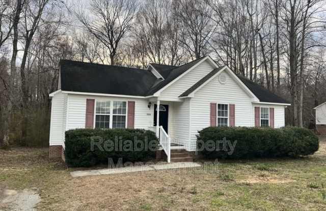 300 Melanie Ct - 300 Melanie Court, Johnston County, NC 27520 300 Melanie Ct - 300 Melanie Court, Johnston County, NC 27520