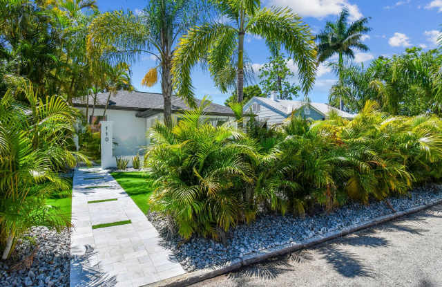 Exquisite Old Northeast 3/3 Duplex: Modern Elegance, Prime Location, and Timeless Charm - 110 28th Avenue North, St. Petersburg, FL 33704