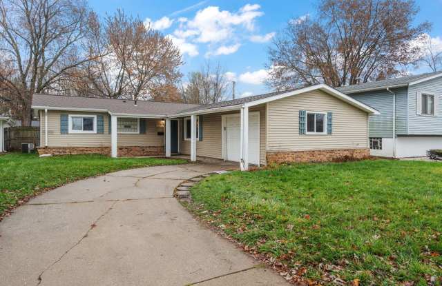 1145 N Glenwood Avenue - 1145 North Glenwood Avenue, Griffith, IN 46319