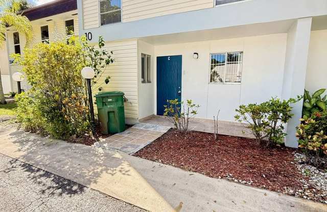 3340 SIMMS , HOLLYWOOD, FL 33021 Gallery 1