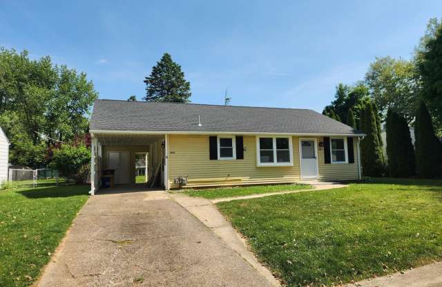 4085 SENECA Avenue photos photos