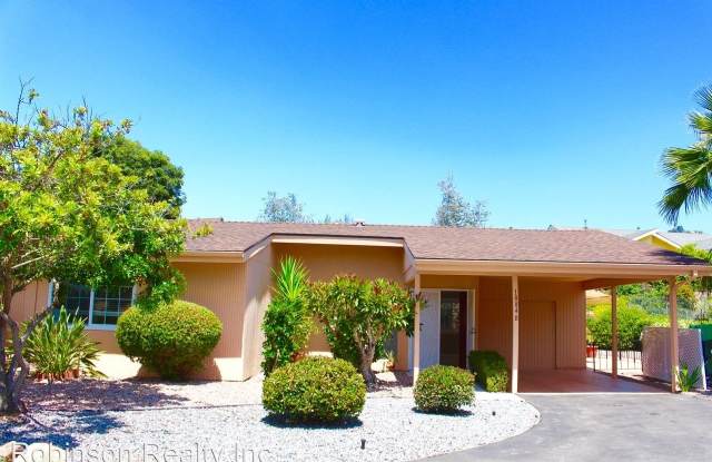 1884 Fairway Park B - 1884 Fairway Park, Escondido, CA 92026