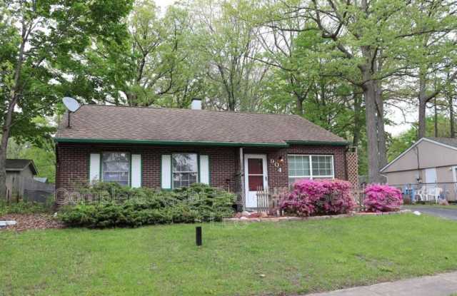 904 Tall Timber Dr Gallery 1