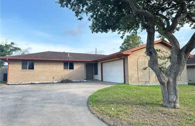 1041 Comal Street photos photos