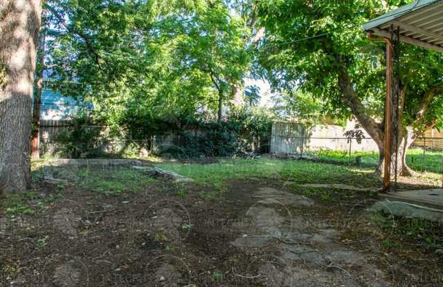 Move fast on this one. Apply within 24 hours of your showing and lock in $250 off your monthly rent for the entire 12 month term!!! Gallery 3