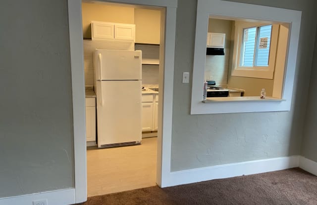 115 Giffin Avenue - 1 - 115 Giffin Ave, Mount Oliver, PA 15210