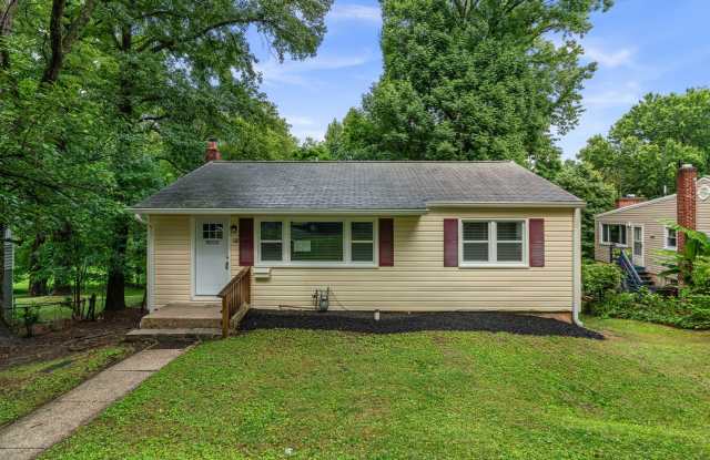 3BR/2BA - Updated Rockville Home in Twinbrook with Finished Basement photos photos