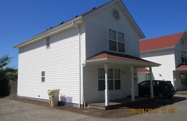 (887) Grant Duplexes - 3 bedroom / 1.5 Bath Townhouse Duplex photos photos